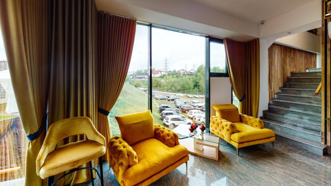 Hotel Angel Sofia Fălticeni Kültér fotó